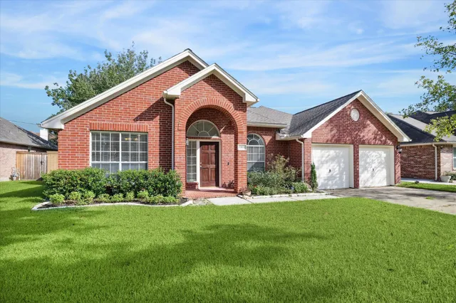 $2,200 | 25826 Elmley Place, Spring, TX 77389