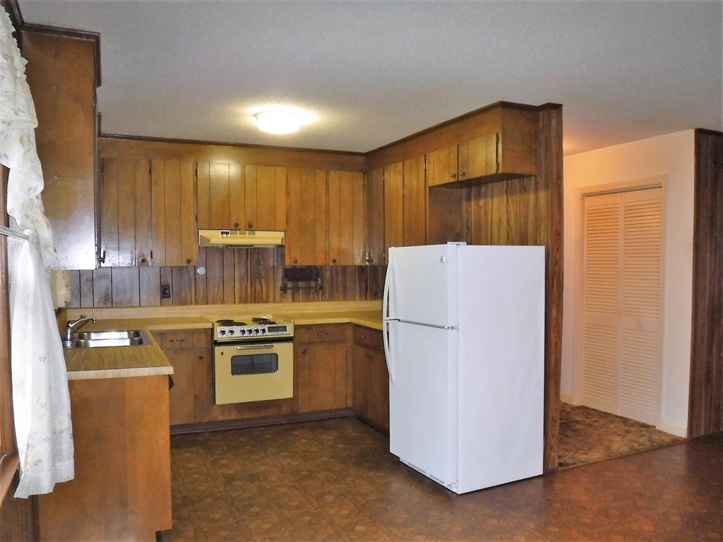 208 Manning Road Greenwood, SC 29649 - Photo 9 of 28 Gallery Image 9