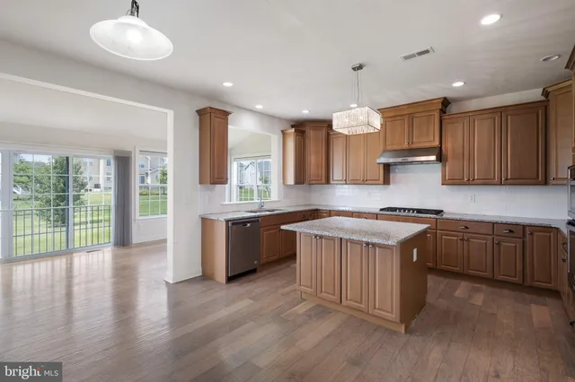 $730,000 | 1119 Casey Drive, New Castle, DE 19720