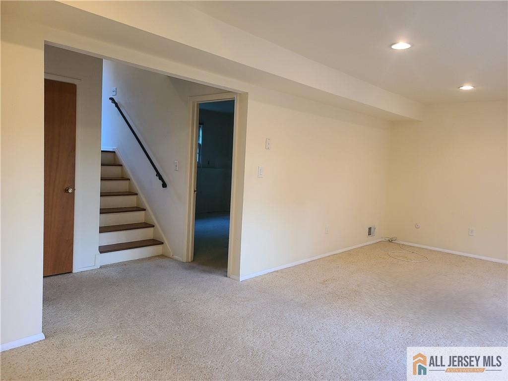 8 Windy Hill Road Metuchen, NJ 08840 - Photo 21 of 51