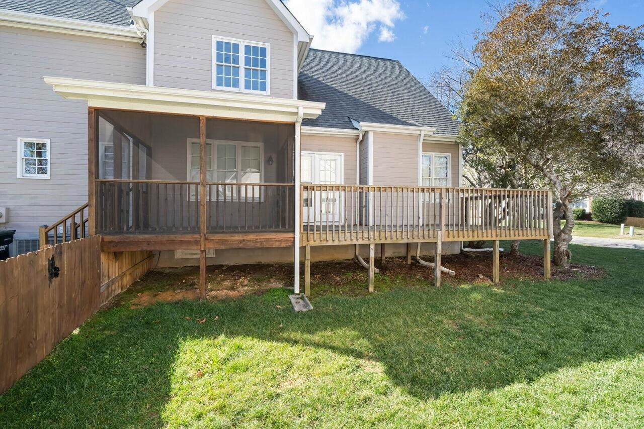 1601 Cheshire Bridge Road Durham, NC 27712 - Photo 24 of 25 Photo 24