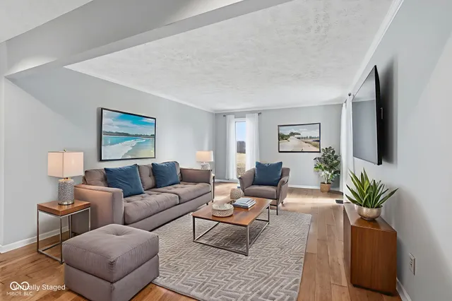 $1,000,000 | 15812 Joliet Road, Westfield, IN 46074