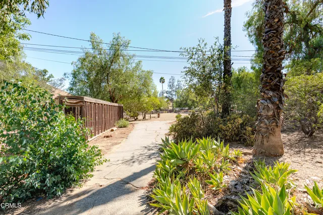 $2,795,000 | 10400 McBroom Street, Sunland, CA 91040