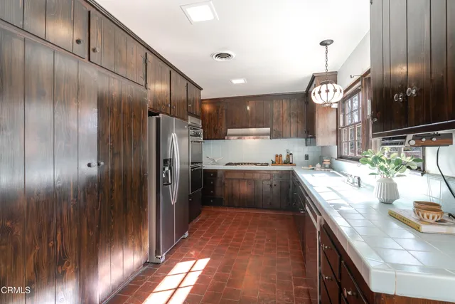 $2,795,000 | 10400 McBroom Street, Sunland, CA 91040