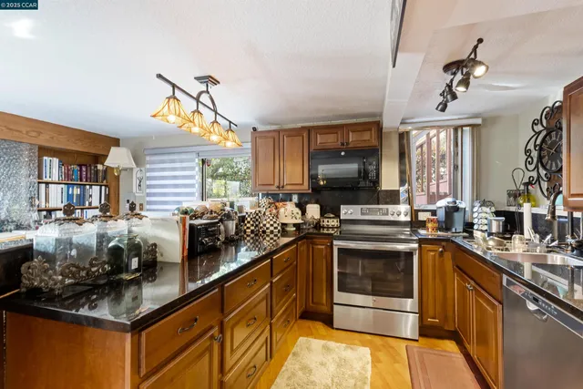 $1,999,000 | 716 Gelston Place, El Cerrito, CA 94530