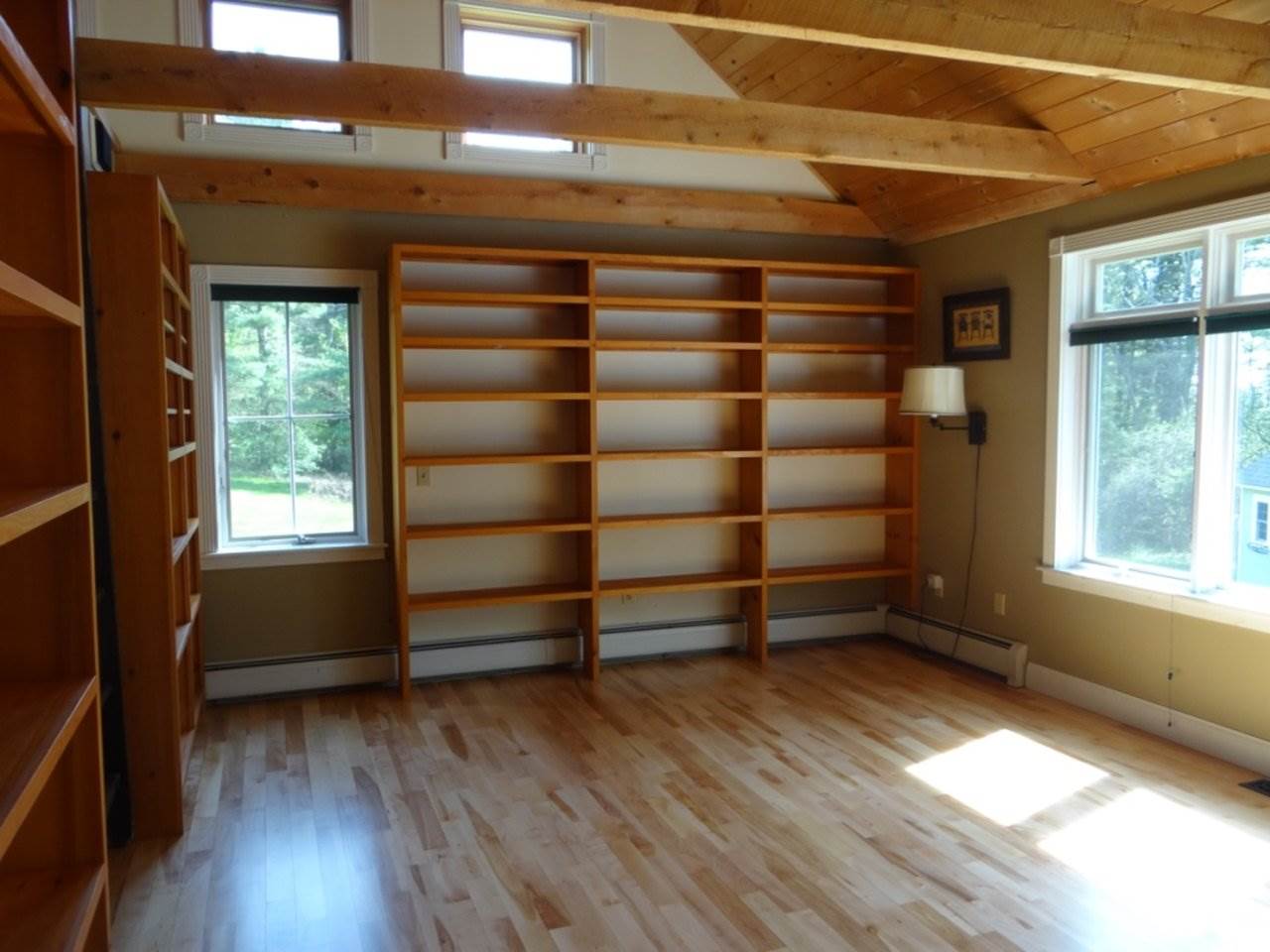 248 Charles Road Williston, VT 05495 - Photo 14 of 40