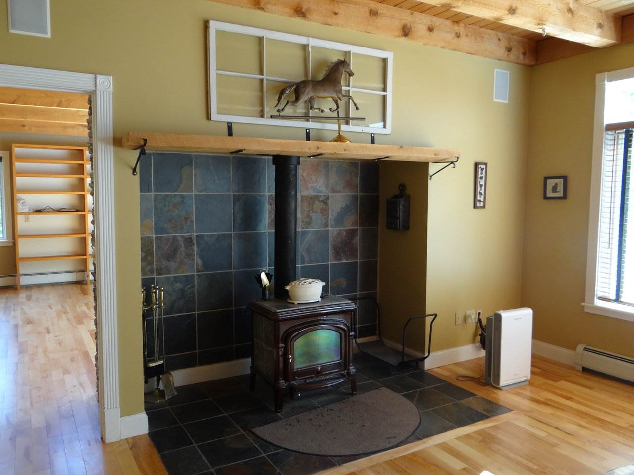 248 Charles Road Williston, VT 05495 - Photo 9 of 40