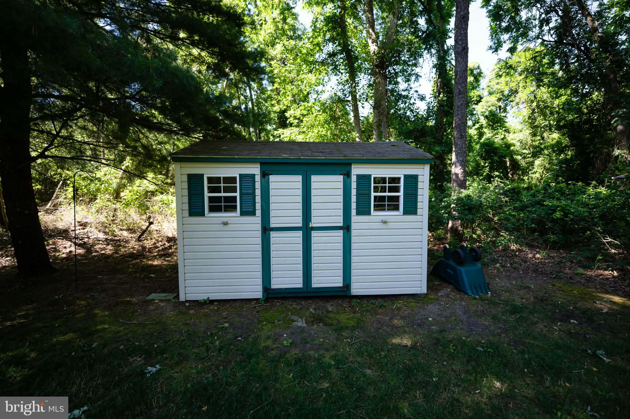 809 Anthony Road Atco, NJ 08004 - Photo 6 of 38 Shed included