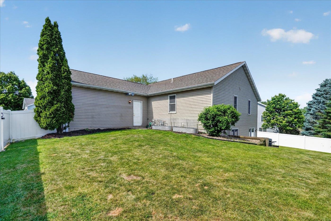 3510 Manchester Road Madison, WI 53719 - Photo 43 of 51