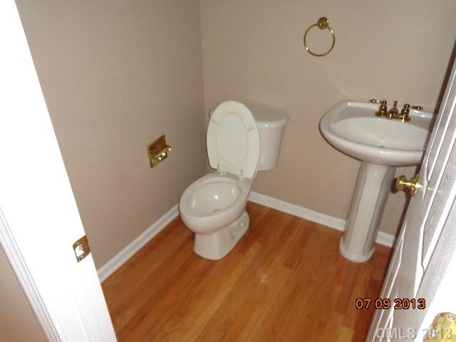 3623 Cole Mill Road Charlotte, NC 28270 - Photo 5 of 9 Gallery Image 5