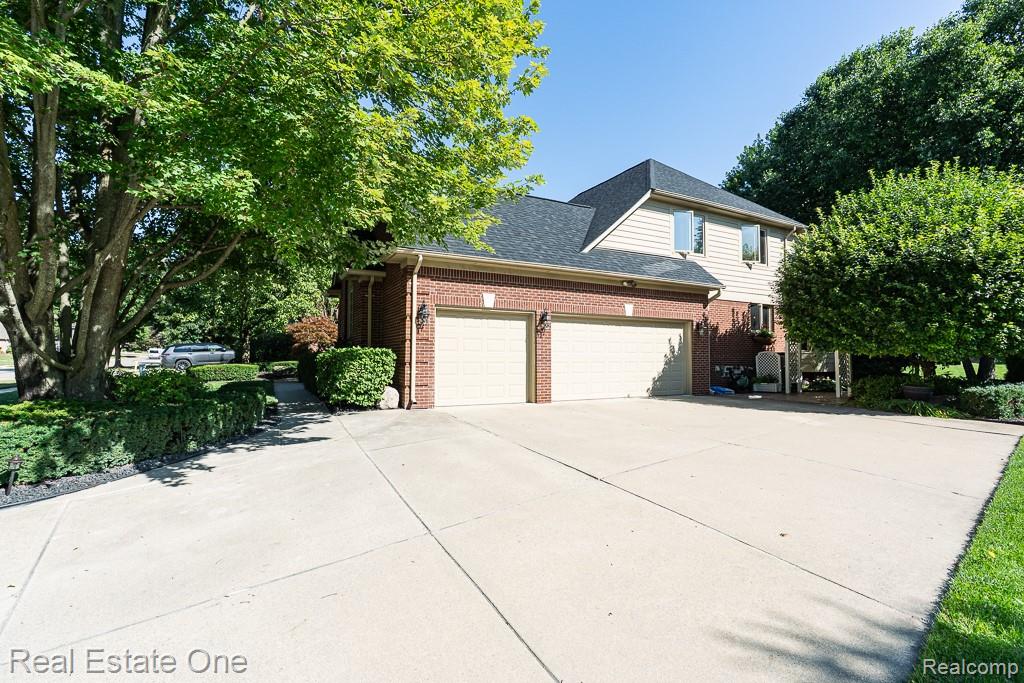 6615 Chatham Circle Rochester Hills, MI 48306 - Photo 49 of 62