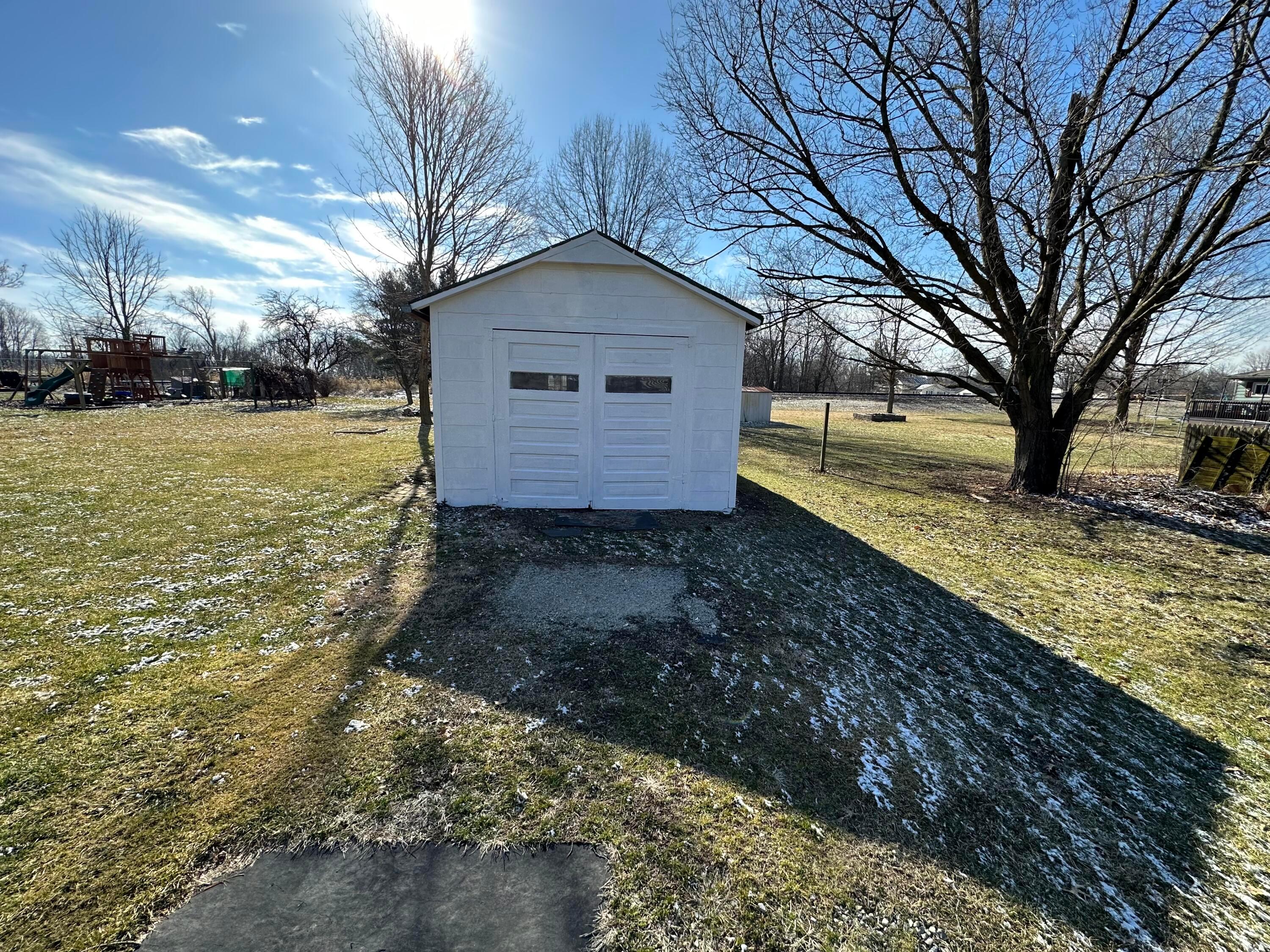 211 Cook Street Nevada, OH 44849 - Photo 10 of 36