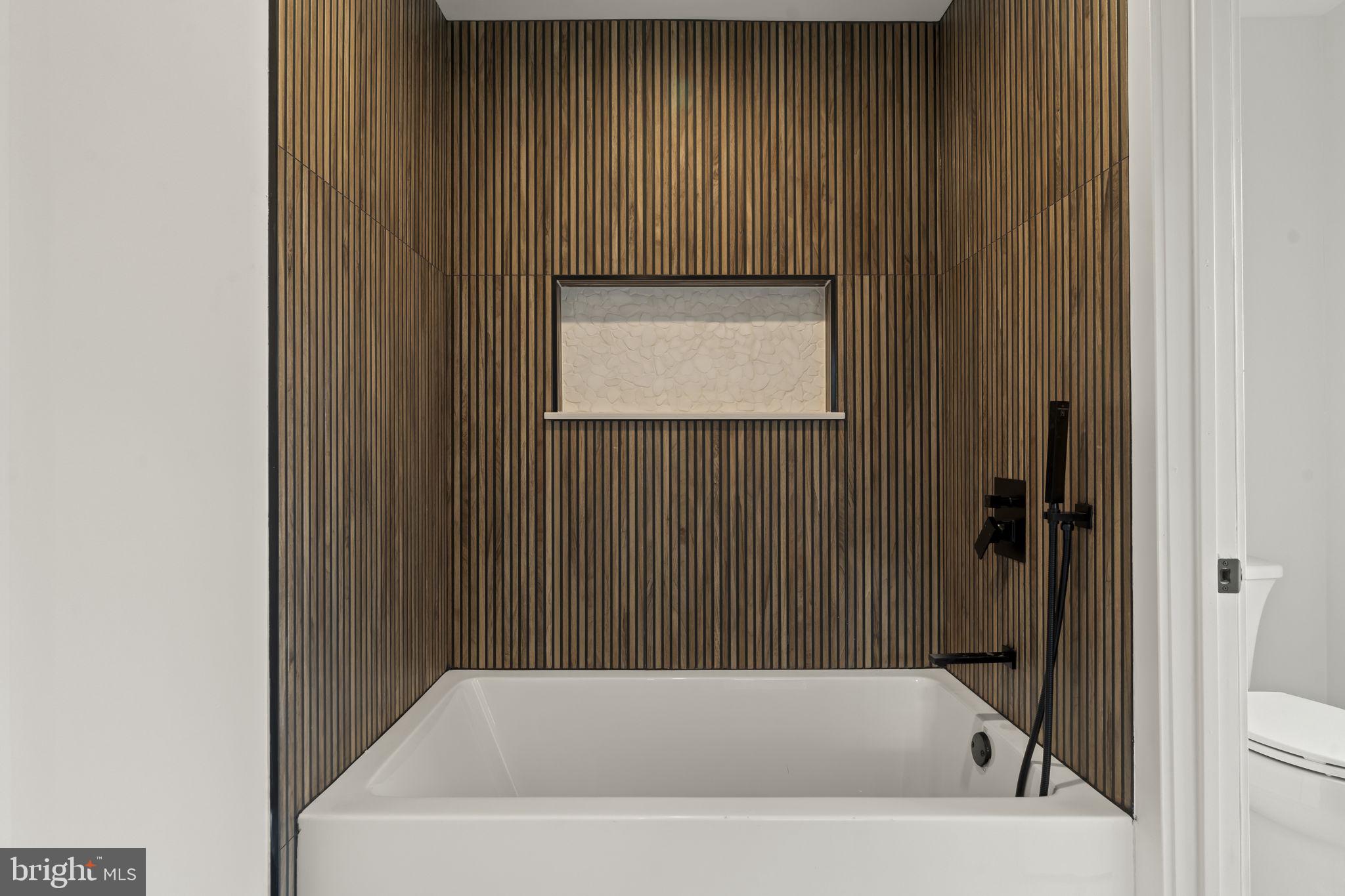 300 Witmer Road Horsham, PA 19044 - Photo 16 of 37 a bathroom with a bathtub