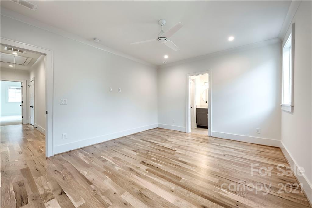 5020 Gilchrist Road Charlotte, NC 28211 - Photo 24 of 29 Gallery Image 24
