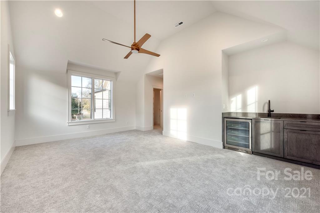 5020 Gilchrist Road Charlotte, NC 28211 - Photo 29 of 29 Gallery Image 29
