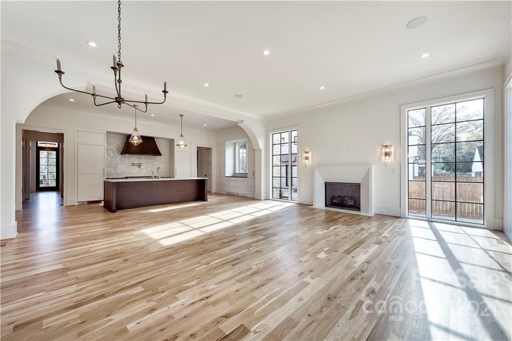 5020 Gilchrist Road Charlotte, NC 28211 - Photo 10 of 29 Gallery Image 10