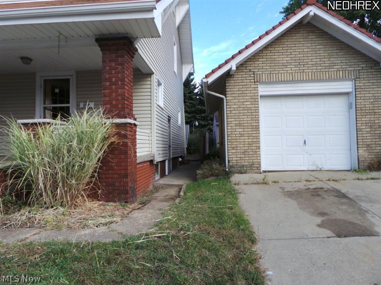 2811 8th Street Northwest Canton, OH 44708 - Photo 2 of 6 Gallery Image 2