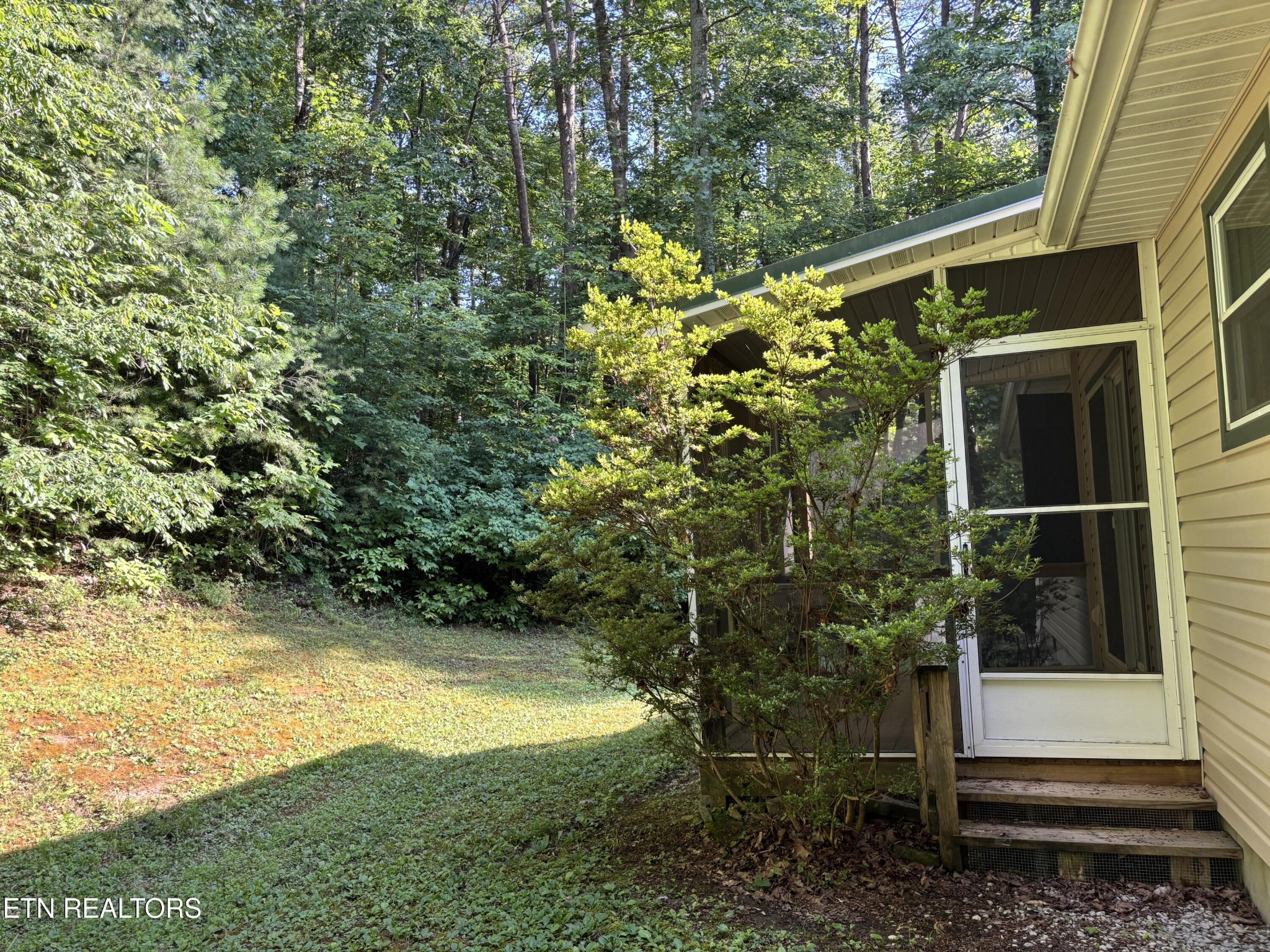 4067 Blaylock Road Crossville, TN 38572 - Photo 17 of 21