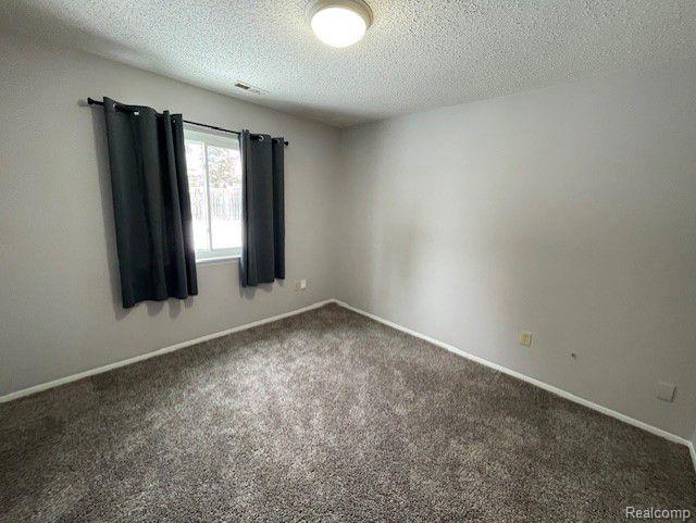 3570 Cass Elizabeth Road Waterford, MI 48328 - Photo 12 of 19