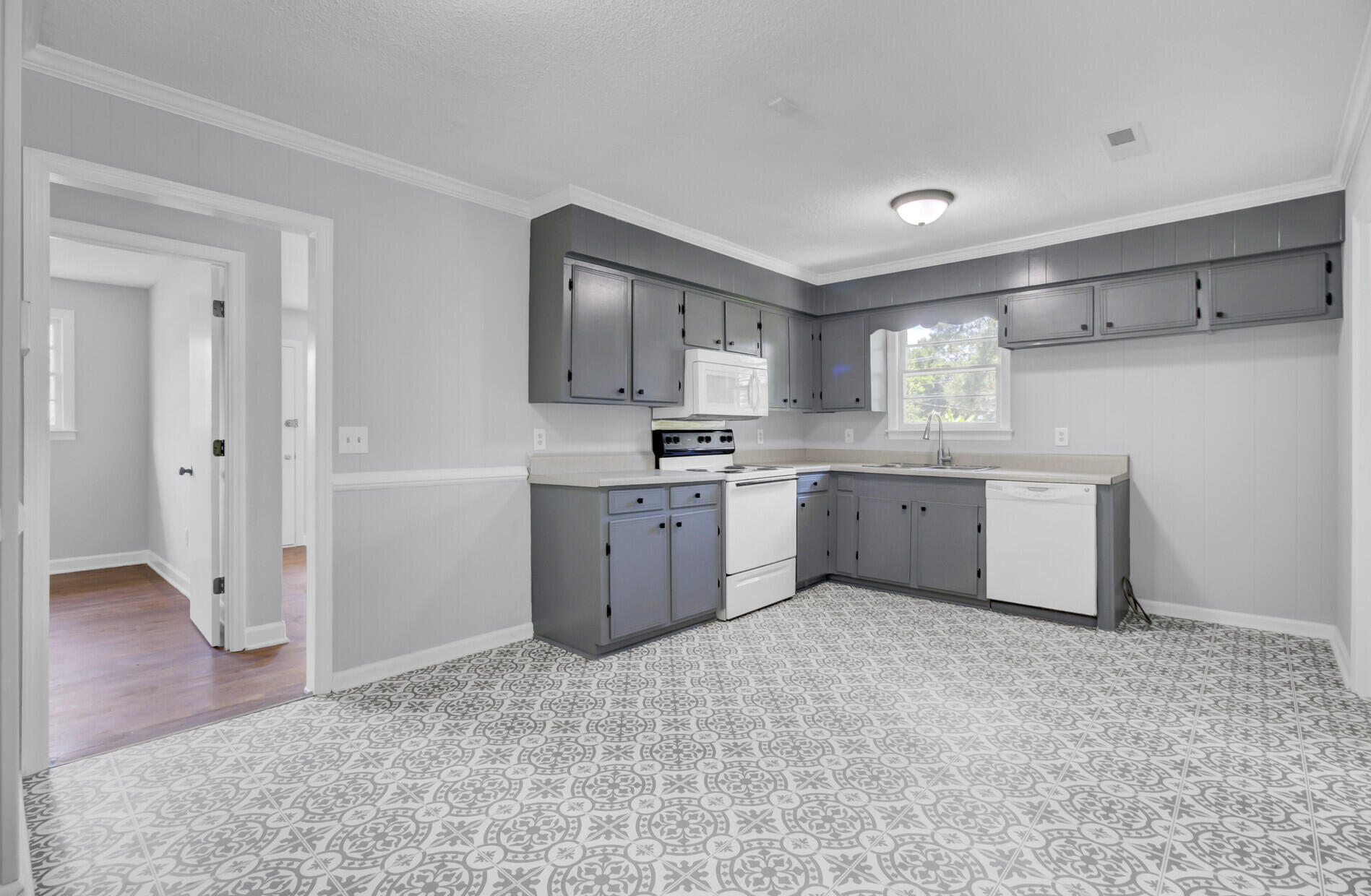 1120 Ocean View Road Charleston, SC 29412 - Photo 20 of 33 24_24_mls