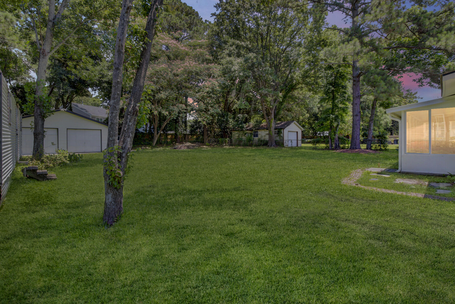 1120 Ocean View Road Charleston, SC 29412 - Photo 29 of 33 34_34_mls