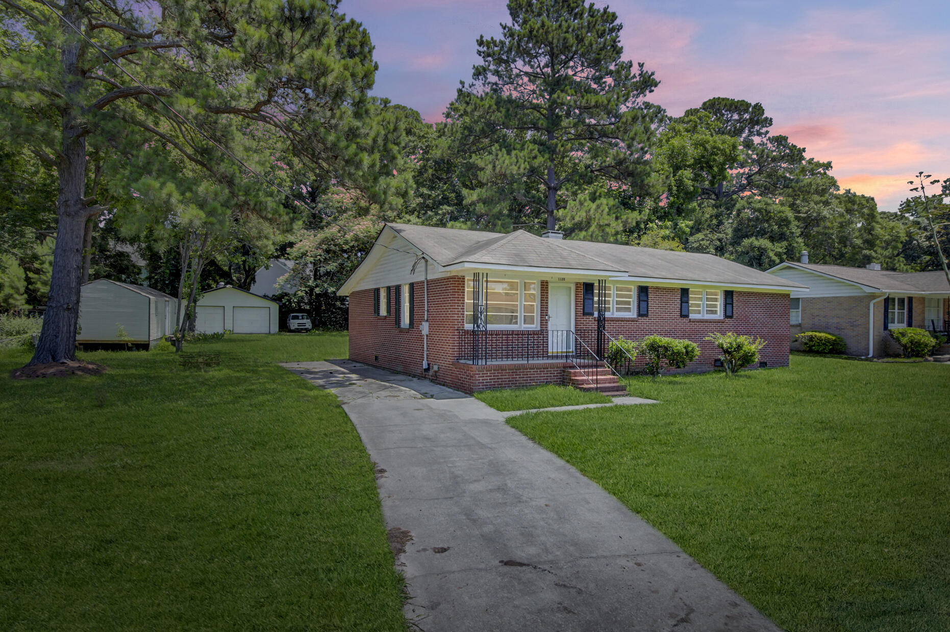 1120 Ocean View Road Charleston, SC 29412 - Photo 3 of 33 06_6_mls