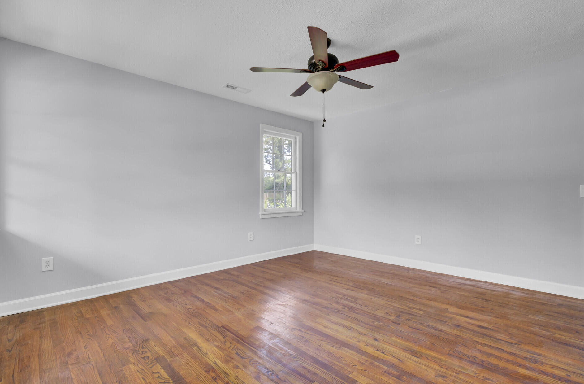 1120 Ocean View Road Charleston, SC 29412 - Photo 5 of 33 09_9_mls