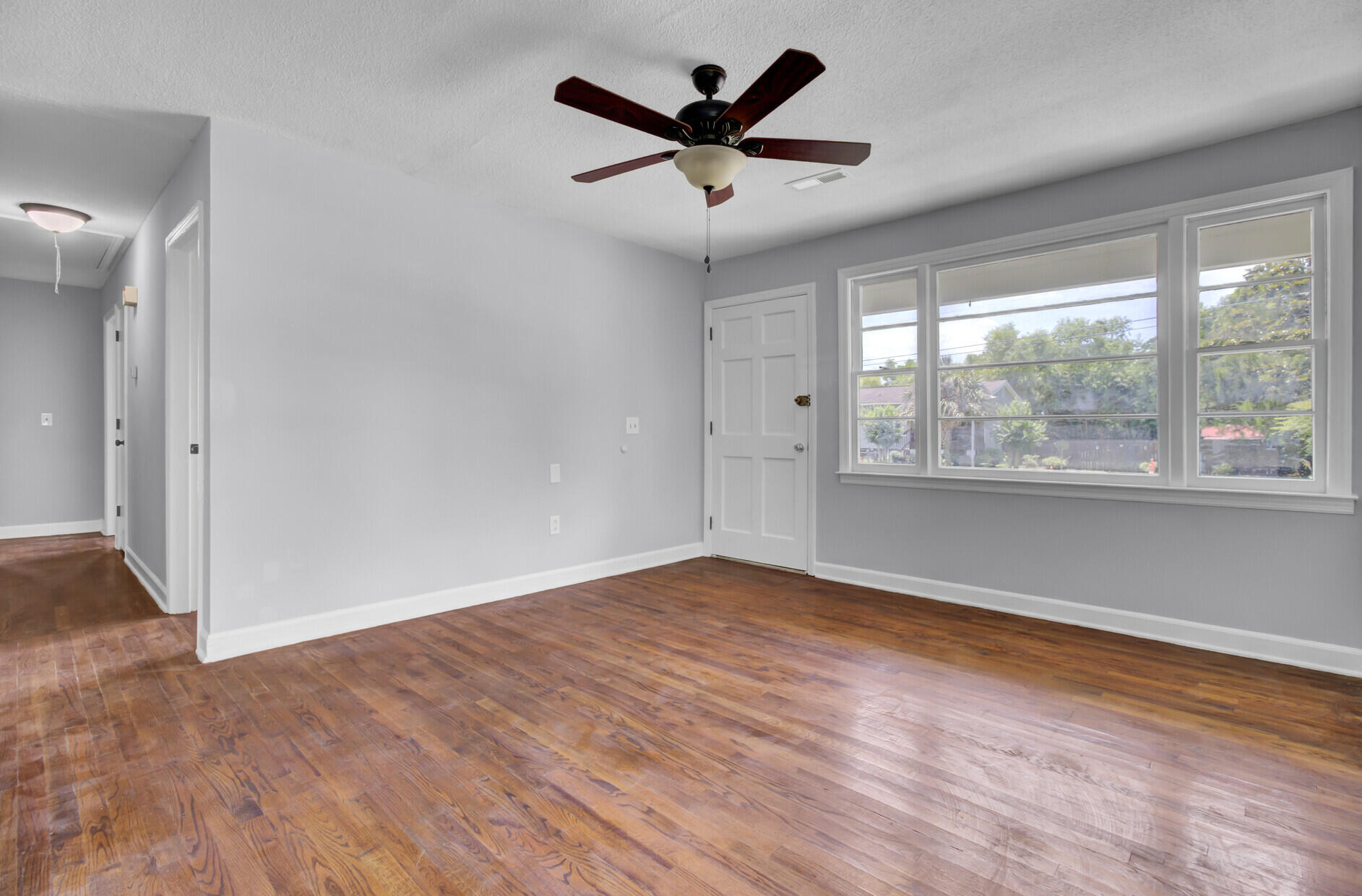 1120 Ocean View Road Charleston, SC 29412 - Photo 7 of 33 11_11_mls