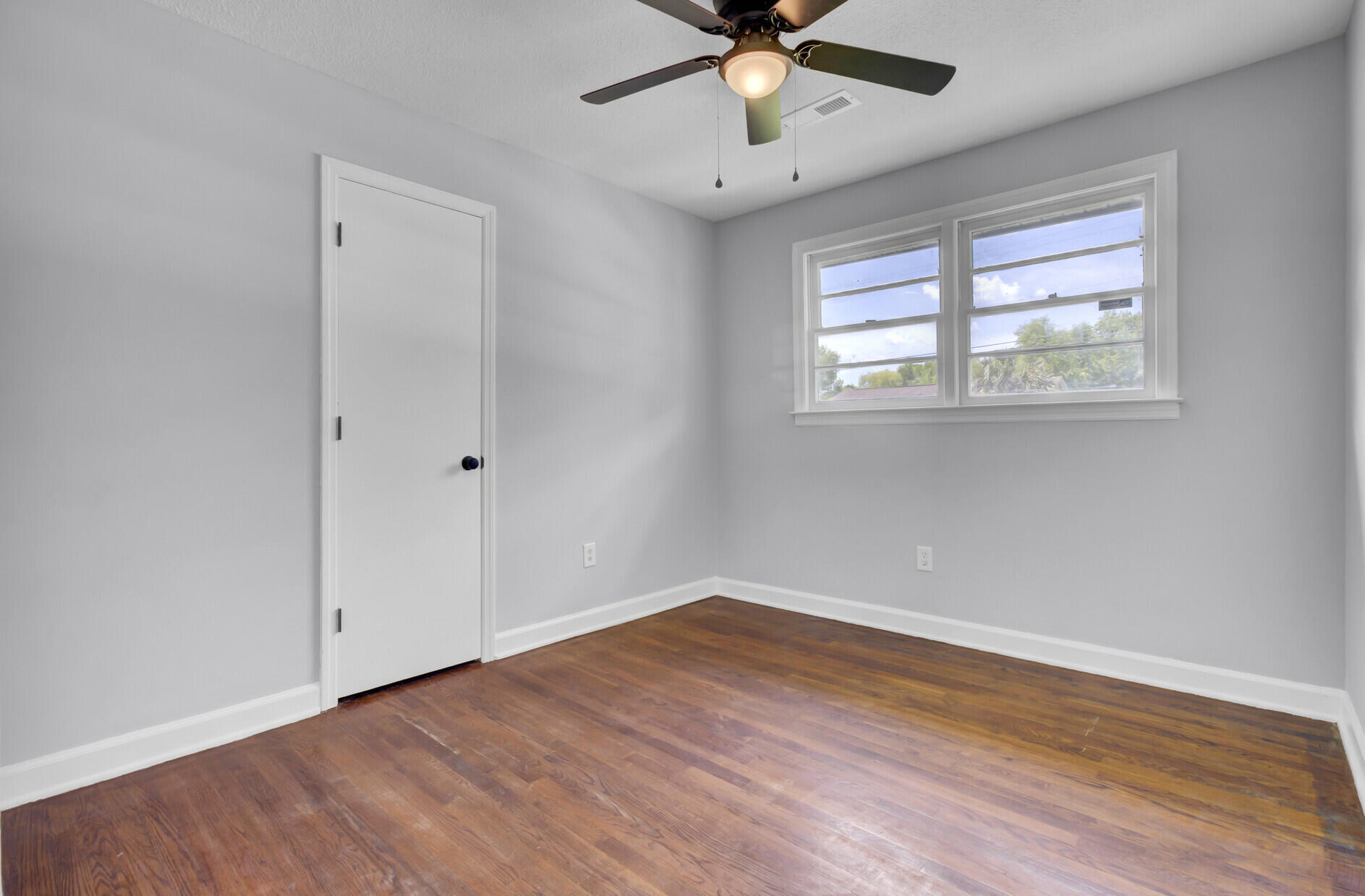 1120 Ocean View Road Charleston, SC 29412 - Photo 8 of 33 12_12_mls
