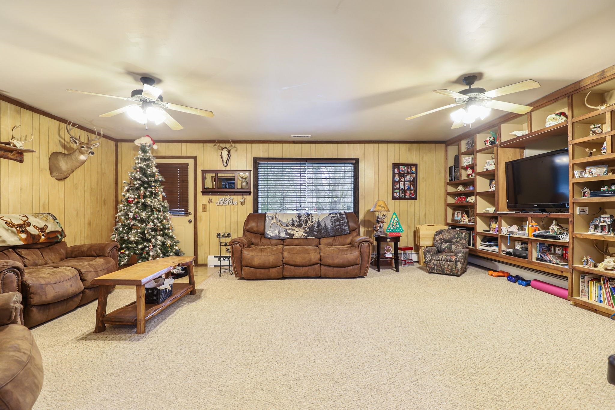 9080 West Dodge Road Montrose, MI 48457 - Photo 9 of 71 50097990-8.JPG
