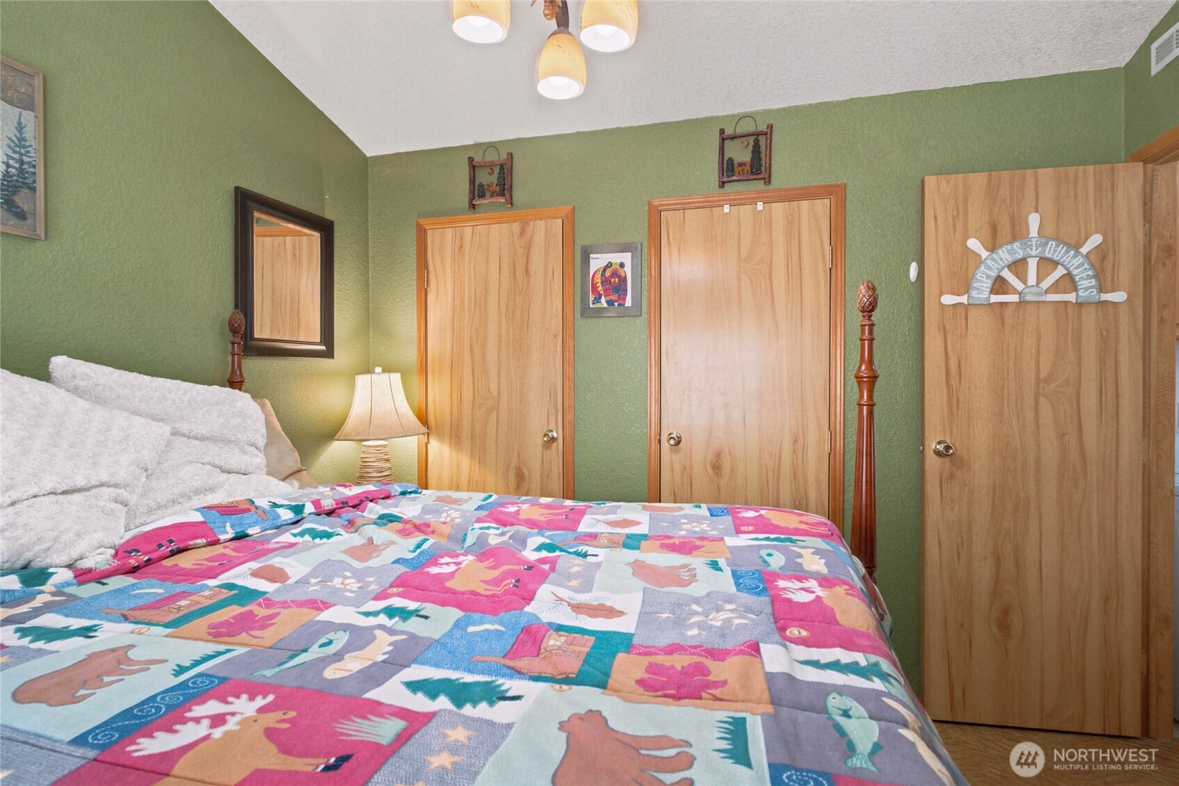 11155 South Lakeshore Road, Unit 17A Chelan, WA 98816 - Photo 30 of 33
