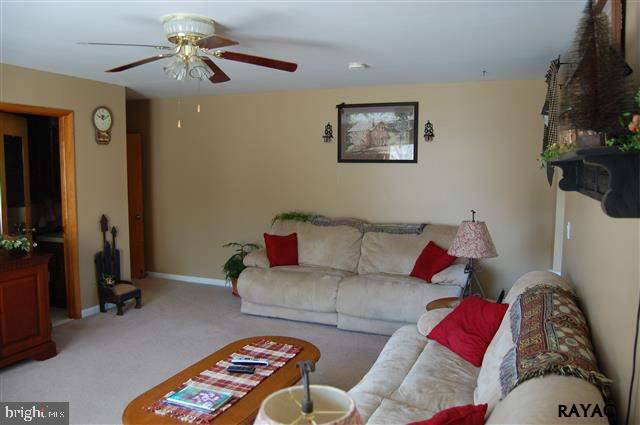 270 Tracey Road Hanover, PA 17331 - Photo 16 of 28