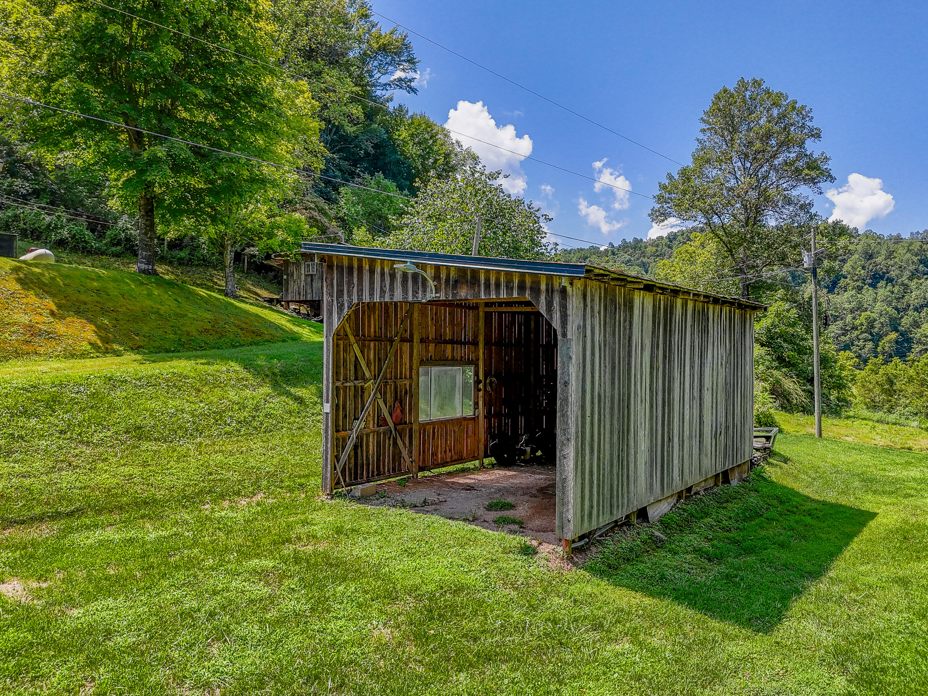 224 Mays Road Sandy Hook, KY 41171 - Photo 53 of 57 DJI_20260818131205_0089_D-HDR