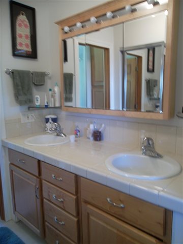 14217 East Blanchard Road Elk, WA 99009 - Photo 9 of 9