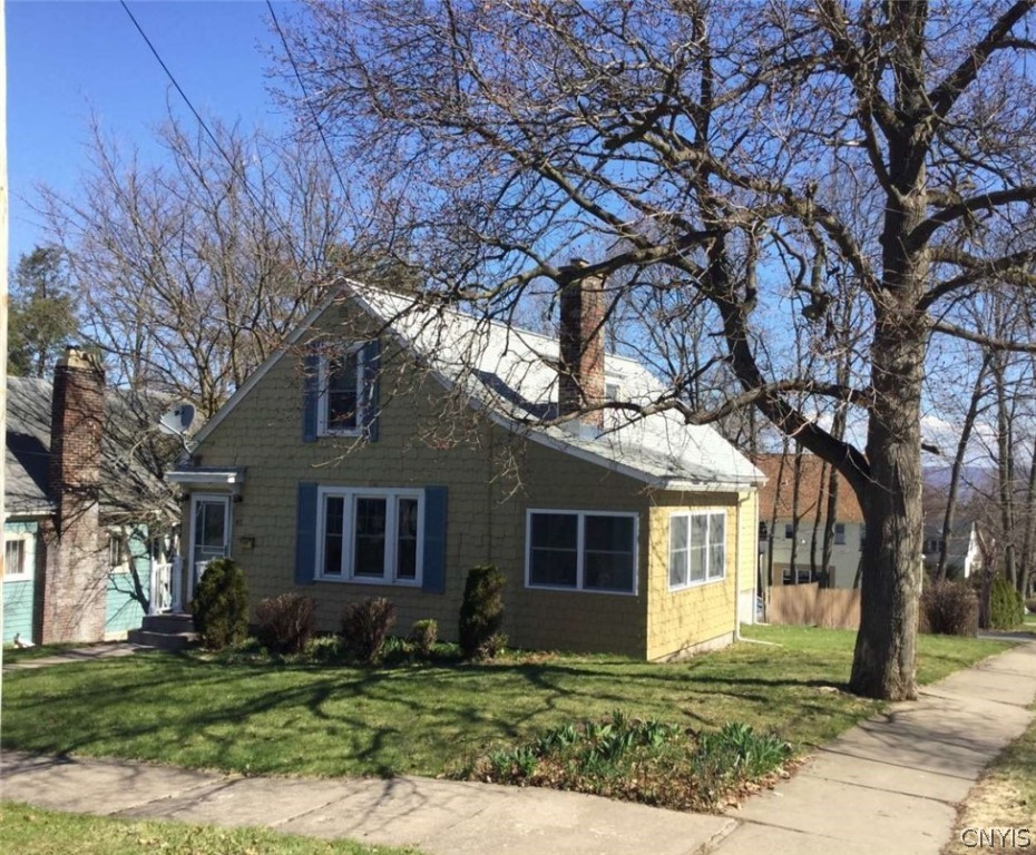 87 Ballantyne Brae Utica, NY 13501 - Photo 2 of 27