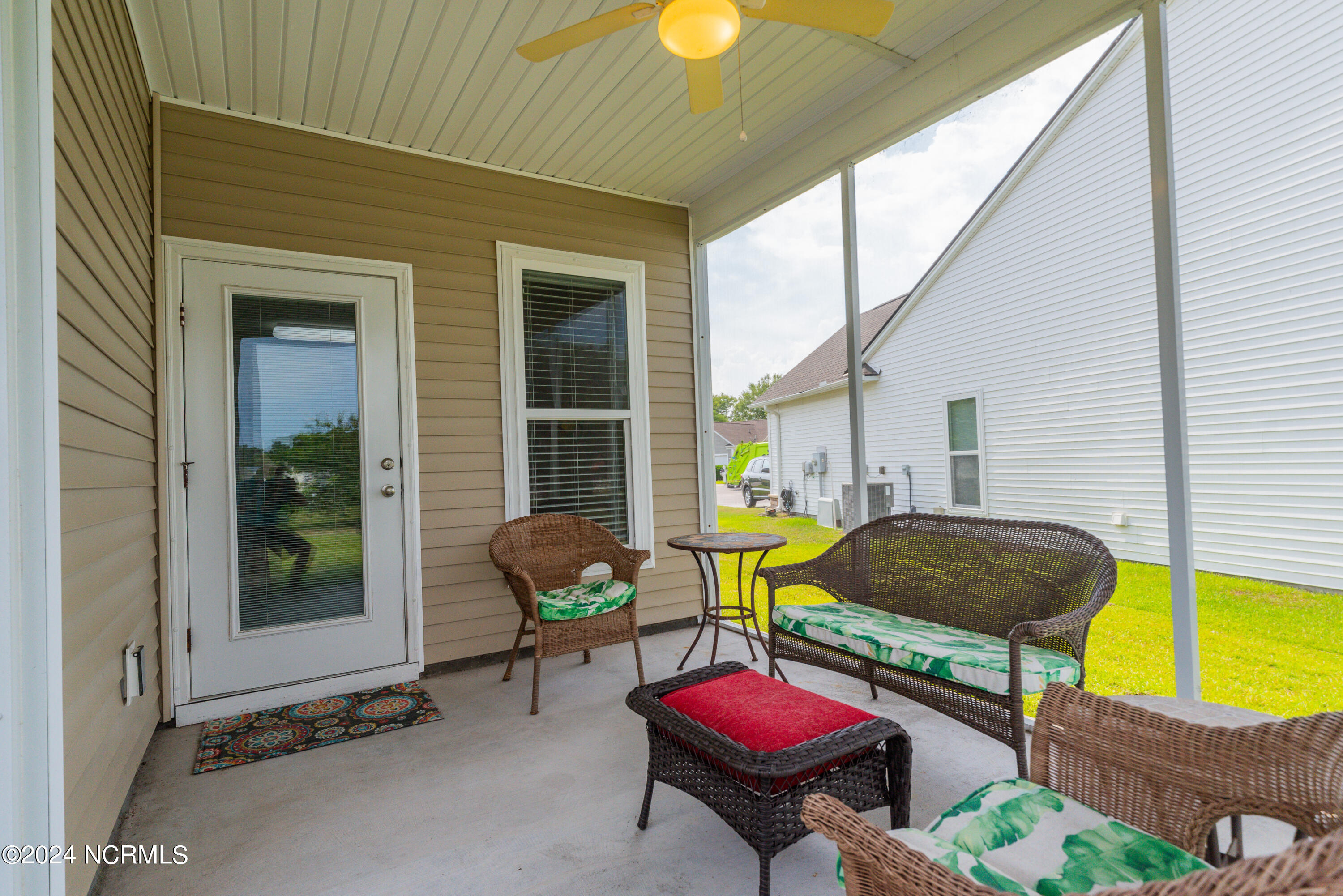 5230 Windlass Road Southport, NC 28461 - Photo 27 of 37 5230 Windlass Rd Southport0031