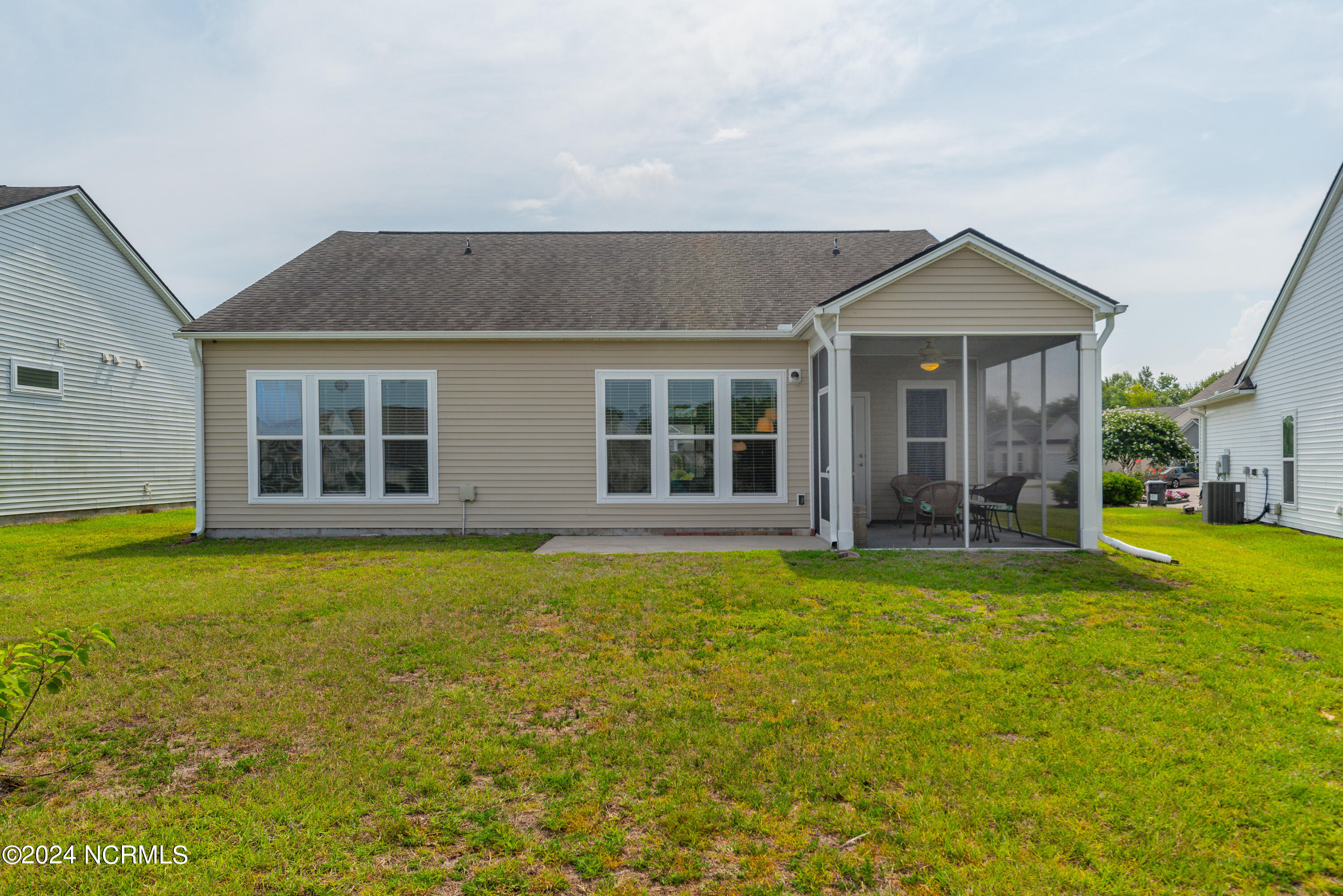 5230 Windlass Road Southport, NC 28461 - Photo 28 of 37 5230 Windlass Rd Southport0032
