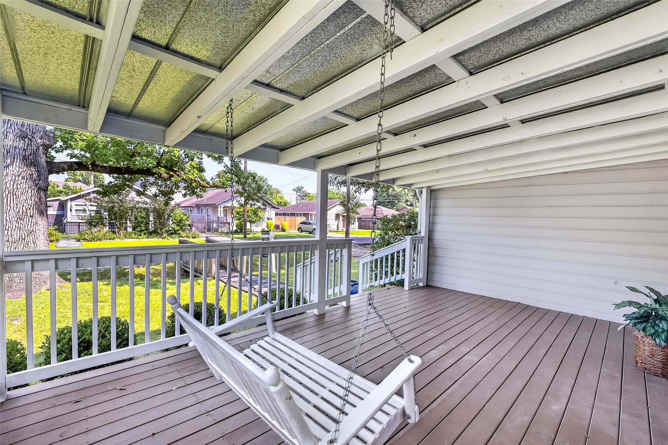 2019 Gostick Street Houston, TX 77008 - Photo 5 of 36