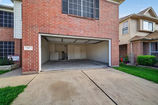 $2,498 | 19627 Lighthouse Scene Lane, Cypress, TX 77433