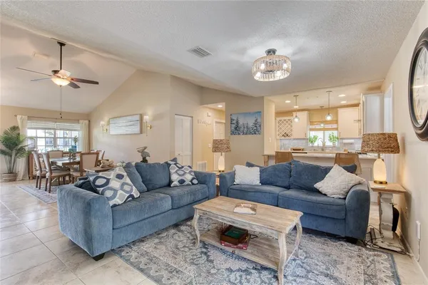 $389,900 | 23 Fallon Lane, Palm Coast, FL 32137