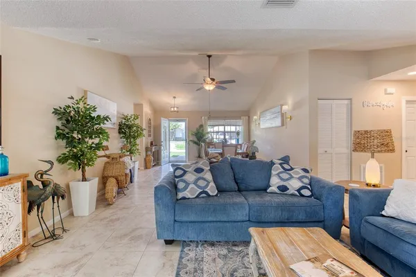 $389,900 | 23 Fallon Lane, Palm Coast, FL 32137