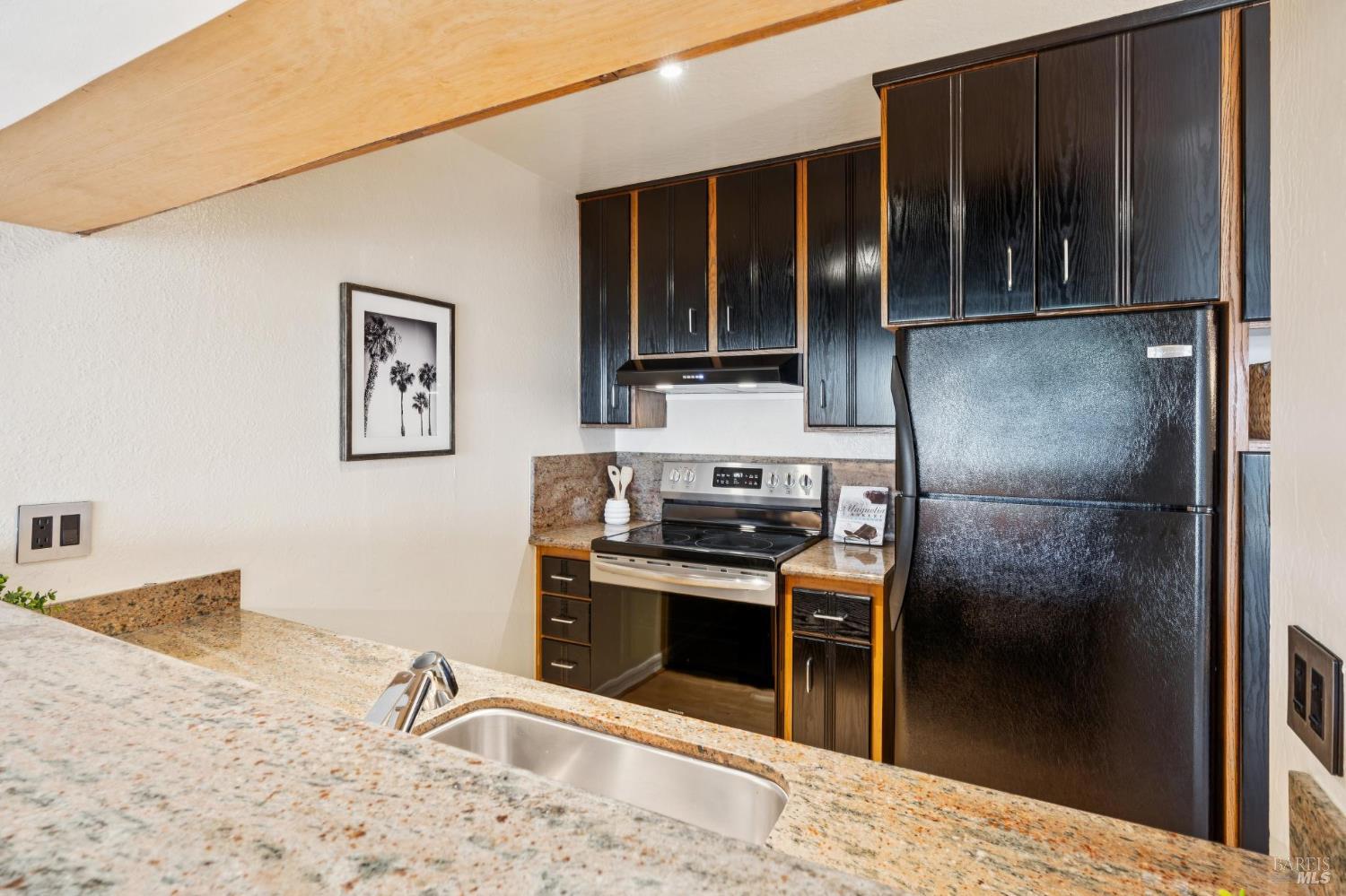 367 Eden Roc Drive Sausalito, CA 94965 - Photo 16 of 29