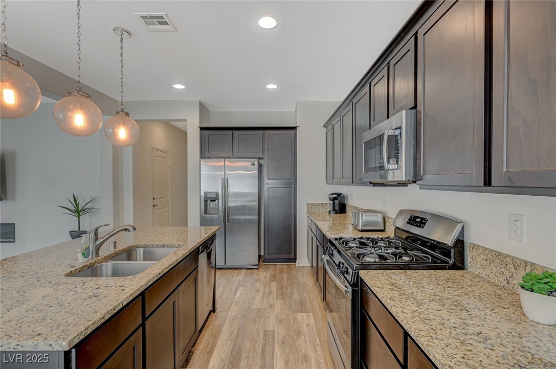 5244 Fiery Sky Ridge Street Las Vegas, NV 89148 - Photo 12 of 37