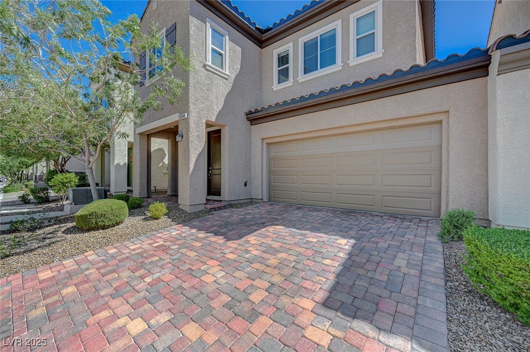5244 Fiery Sky Ridge Street Las Vegas, NV 89148 - Photo 3 of 37