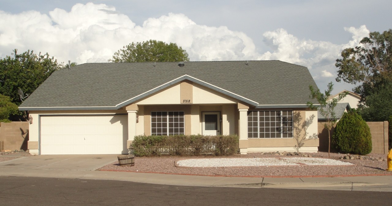 8918 West Ocotillo Road Glendale, AZ 85305 - Photo 1 of 12 Front