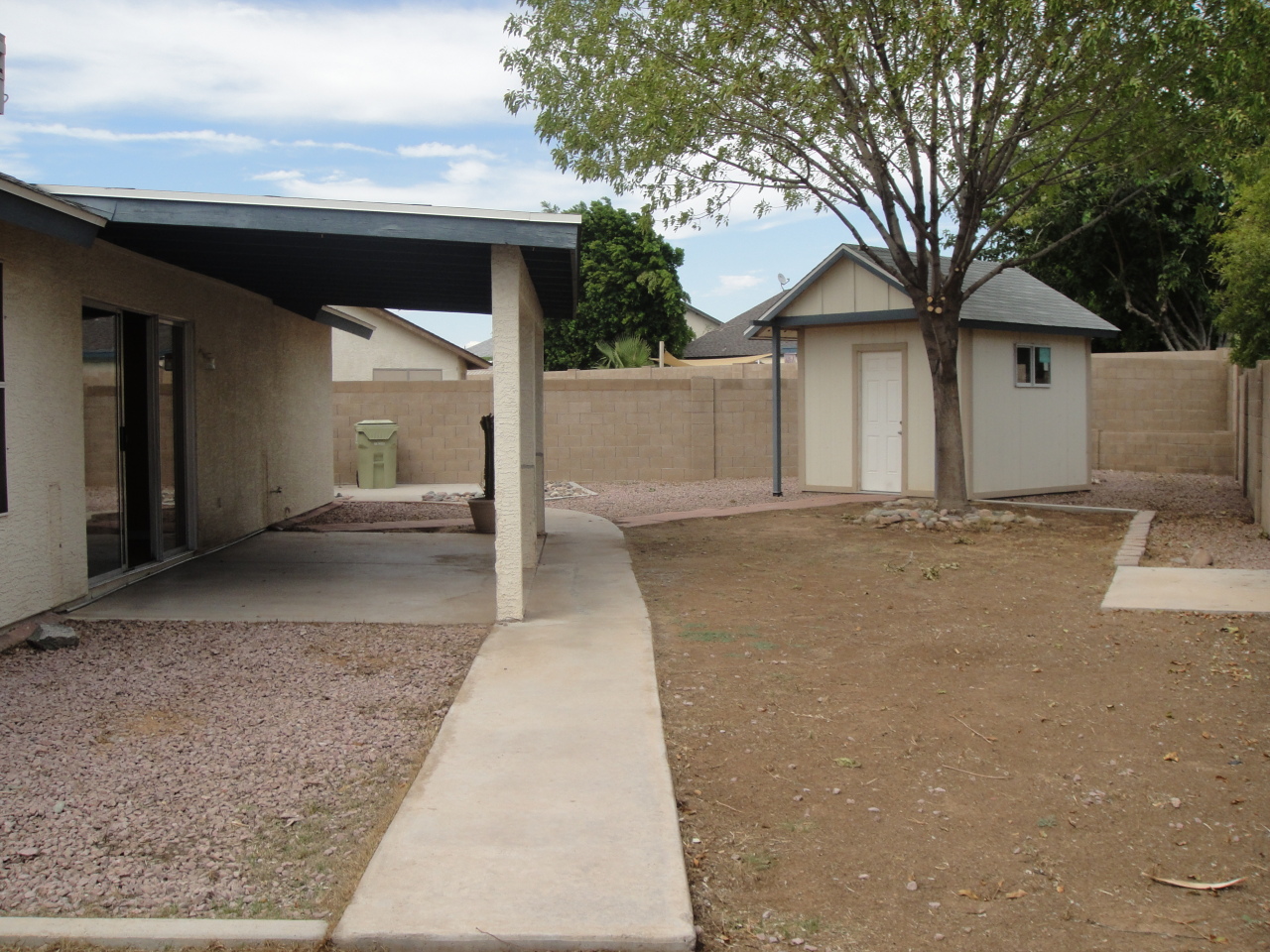 8918 West Ocotillo Road Glendale, AZ 85305 - Photo 11 of 12 backyard