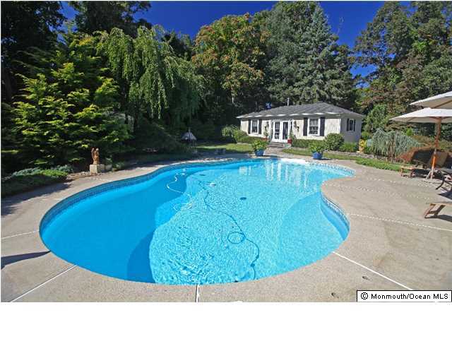 136 Rutledge Drive Middletown, NJ 07701 - Photo 13 of 25 Additional Photo