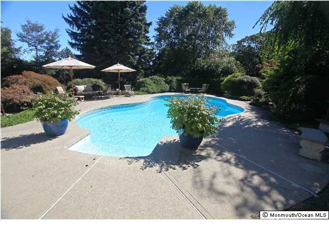 136 Rutledge Drive Middletown, NJ 07701 - Photo 14 of 25 Additional Photo