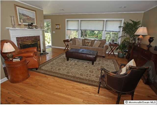 136 Rutledge Drive Middletown, NJ 07701 - Photo 3 of 25 Additional Photo
