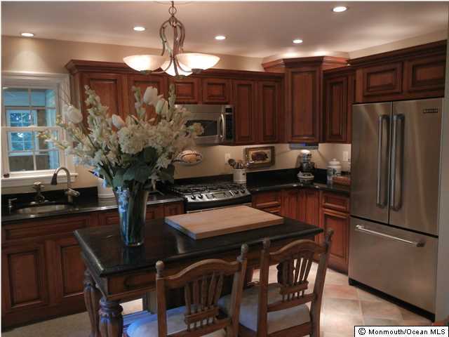 136 Rutledge Drive Middletown, NJ 07701 - Photo 5 of 25 Additional Photo
